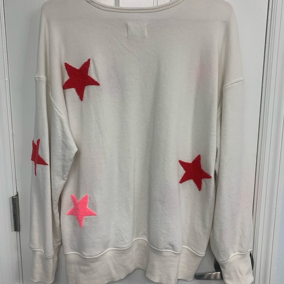 Lou & Grey oversized, cream sweatshirt with pink & red stars. Size L - Picture 10 of 11